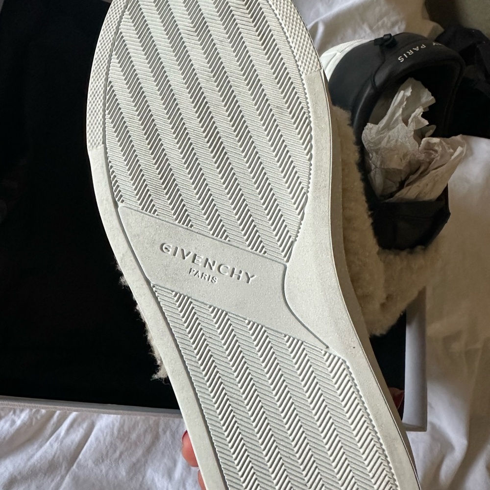 Givenchy Shoes - Picture 2 of 5